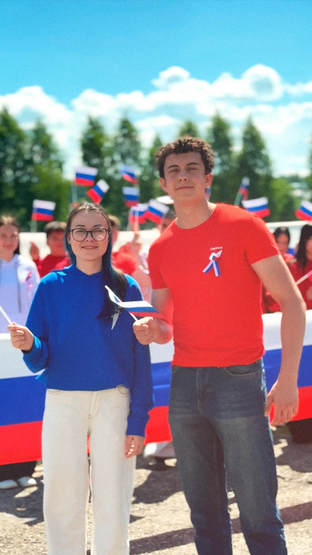 🇷🇺 С ДНЁМ РОССИИ!

❤️ Наша страна огромная и очень разная. Но её главное богатство — это люди. В Р