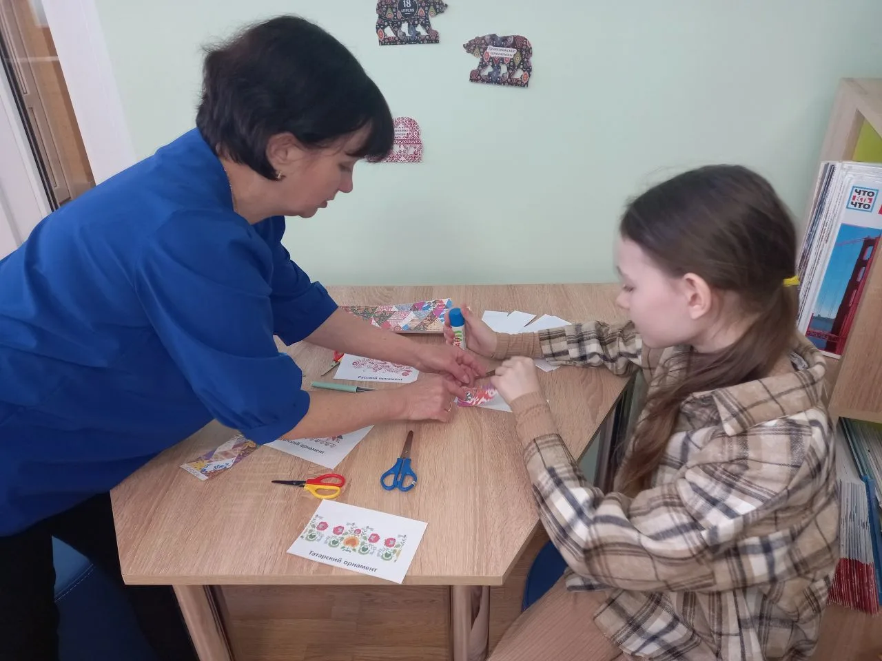 👍Мастер-класс по созданию закладки с орнаментом народов России.

#городскаябиблиотека#БИБЛИОНОЧЬ_20