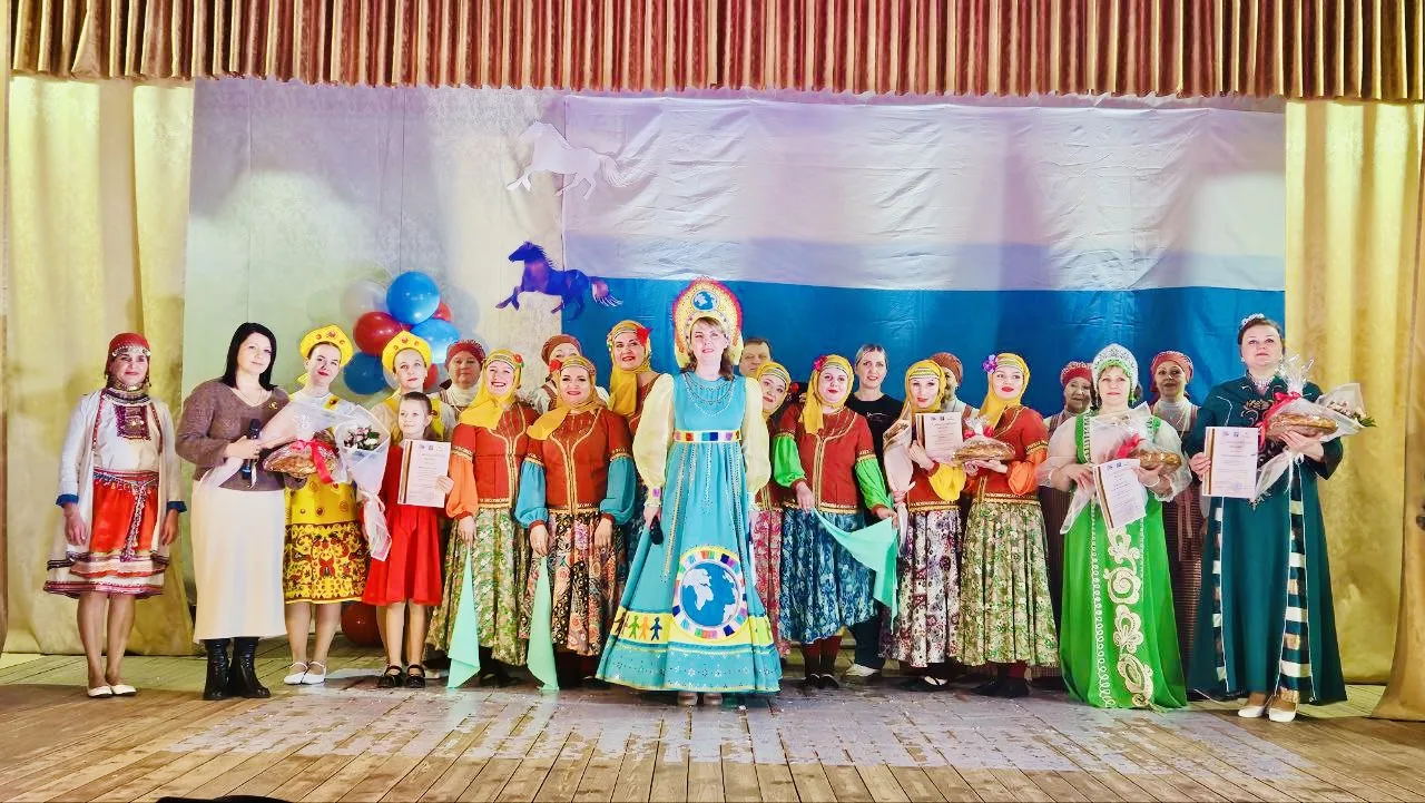 В Кирово-Чепецком районе открыли Год единства народов России!

☝8 февраля Кстининский Дом культуры г