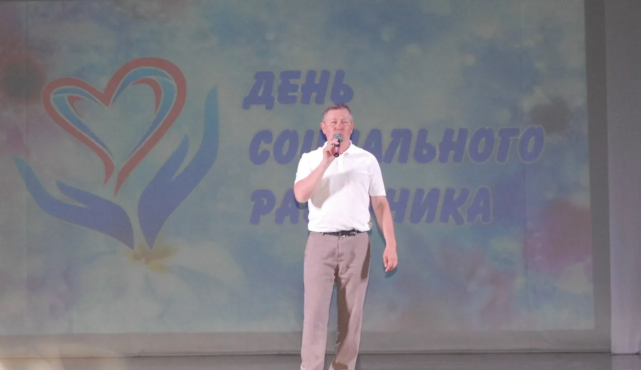 Праздник добрых сердец
В Районном Доме культуры Калачевского муниципального района состоялось праздн