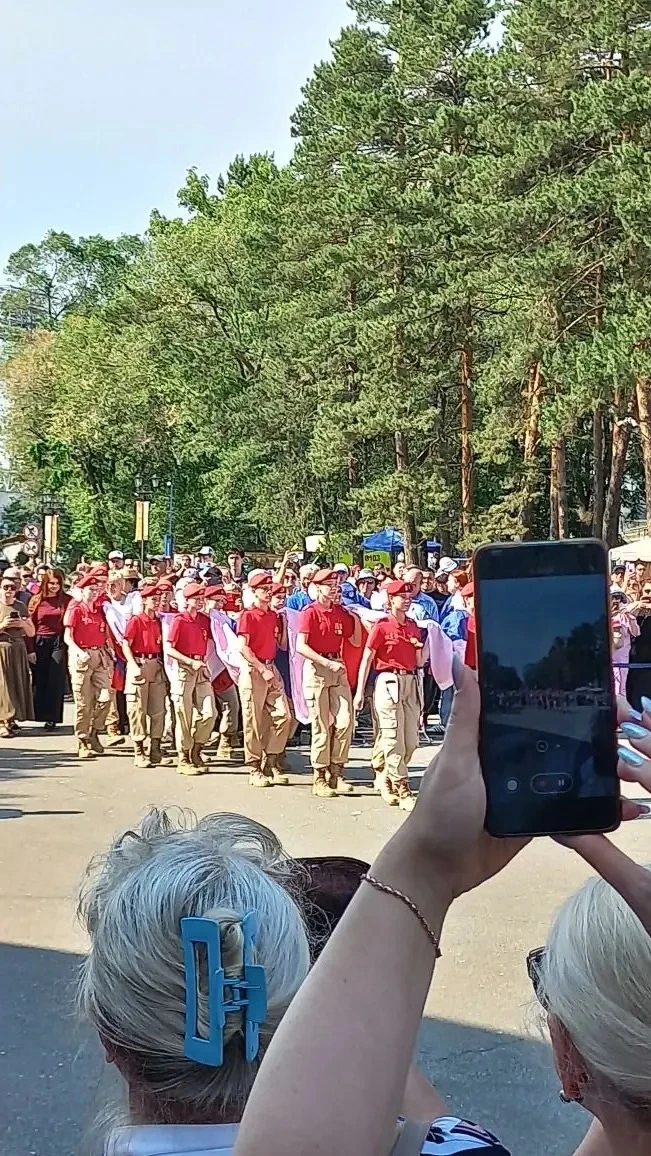 Добрый день, друзья! 
12 июня На стадионе им.Ленина проходили  праздничные мероприятия, посвящённые 