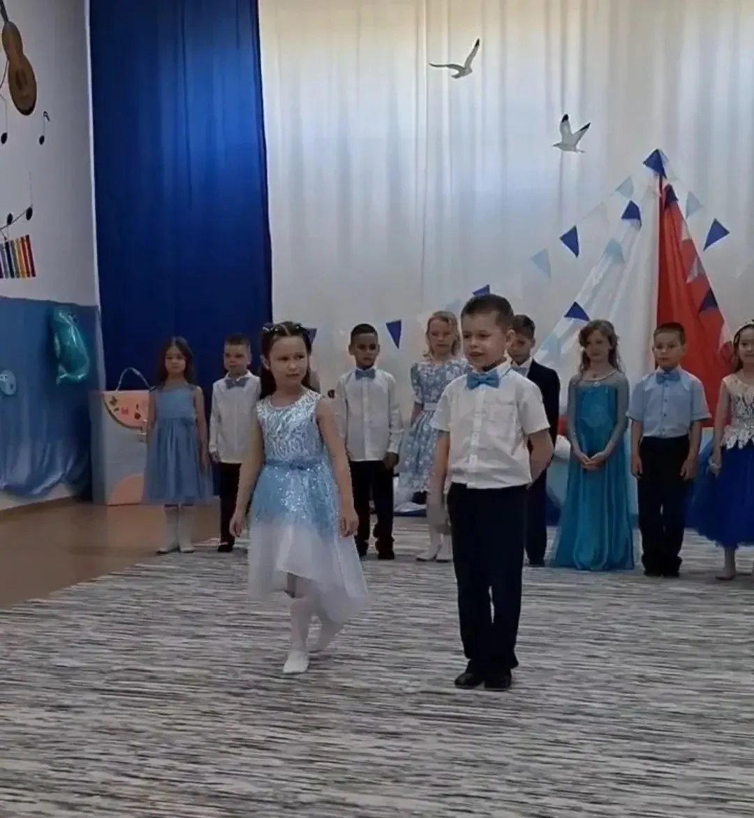 Выпускной в детском саду - особое событие для каждого ребёнка и его родителей.
Вокруг царила атмосфе