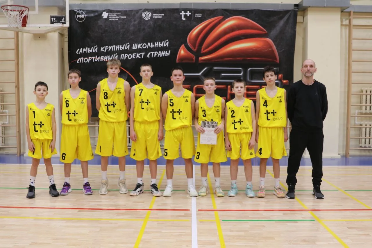 🏀🏀🏀
В ЦРФКиС «ВОЛНА» города Гатчина прошли финальные игры Зонального этапа Чемпионата ШБЛ «КЭС-БА