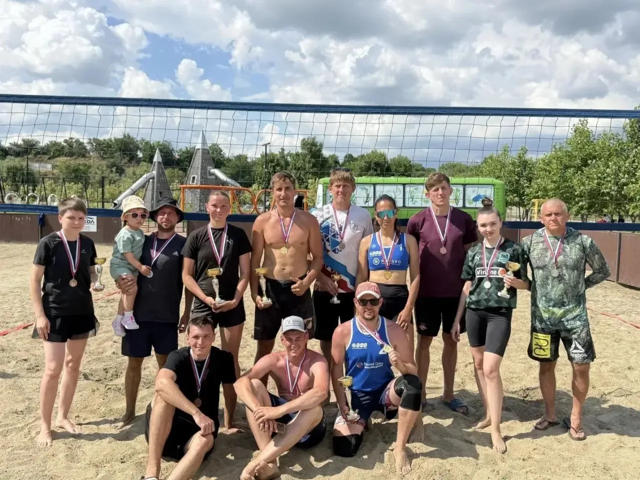 🏐 🔥 Открыли летний сезон так, что песок летел во все стороны! 

13 июня на озере «Копытце» мы пров