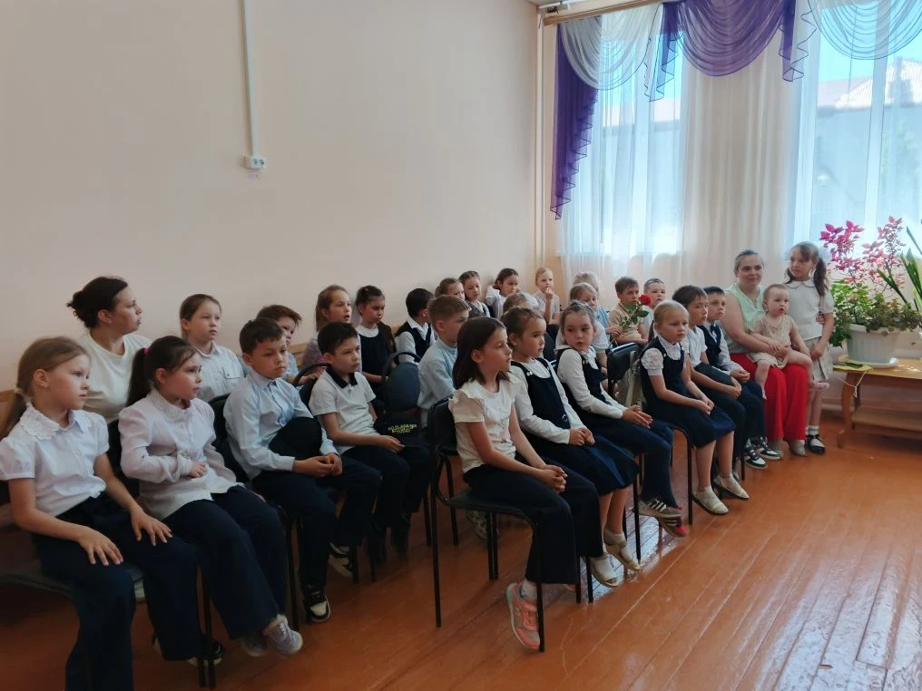 🎹🌺21 мая 2026 г. в МБУ ДО "Вурнарская ДШИ" состоялся Сольный концерт ученицы первого класса,🌹 фор