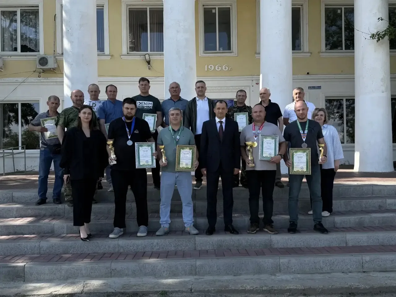 В слободе Барило‑Крепинская Родионово‑Несветайского района с размахом прошёл открытый турнир по биль