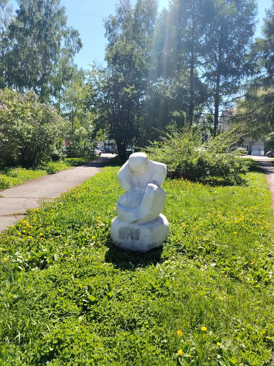 🌤️ Доброе утро, Затулинка!

Днем 31°C и до 22°C вечером, без осадков.

Пусть начало недели будет сп