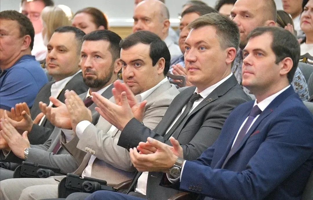 Принял участие в отчёте депутатов Законодательного Собрания Краснодарского края, который прошел по п
