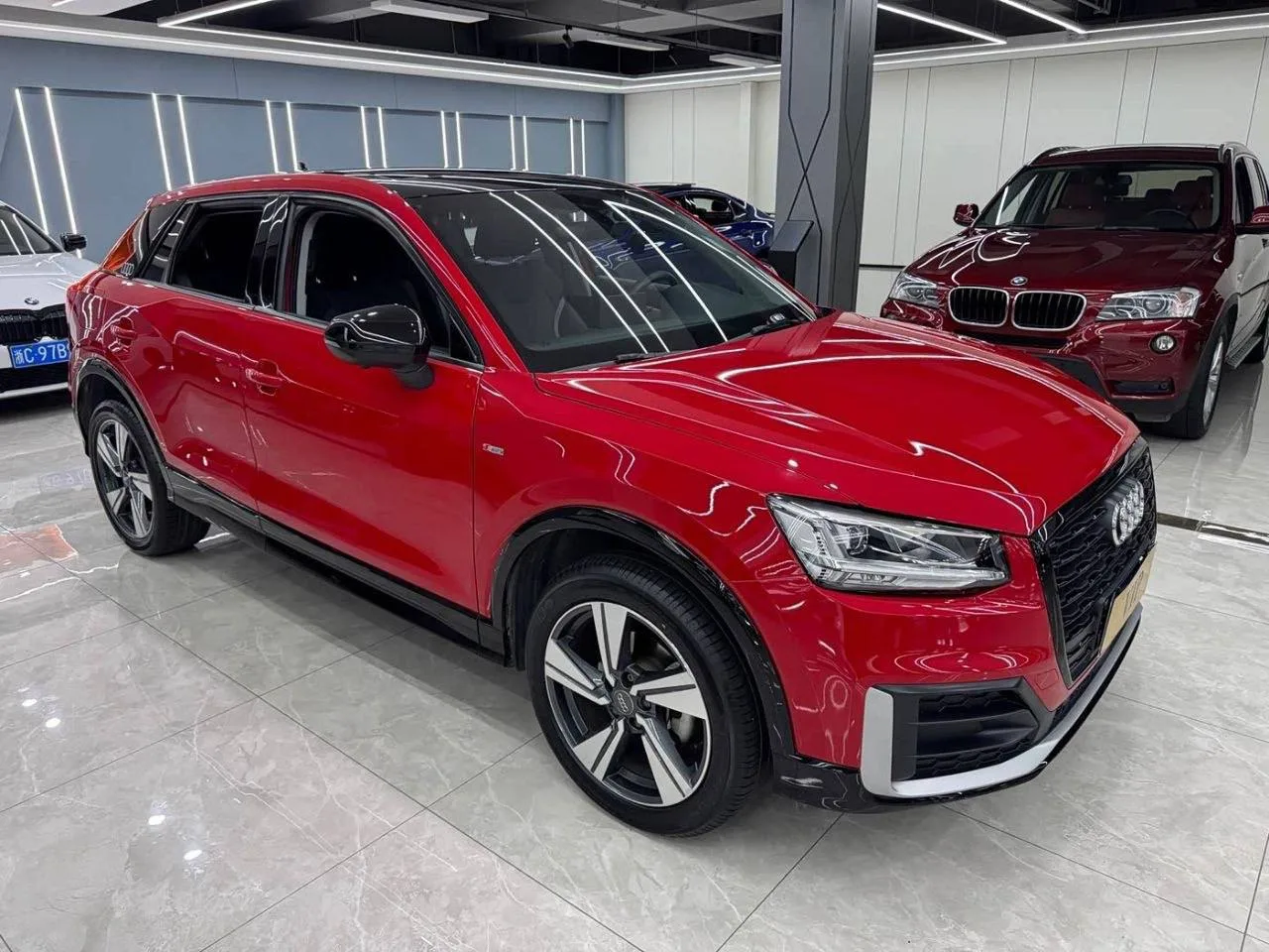 Автомобиль из КНР 🇨🇳 

Audi Q2L 
•год выпуска 2020г
•Пробег 36000 км
•1.4Т | 150лс | DCT 7
 
Цена 