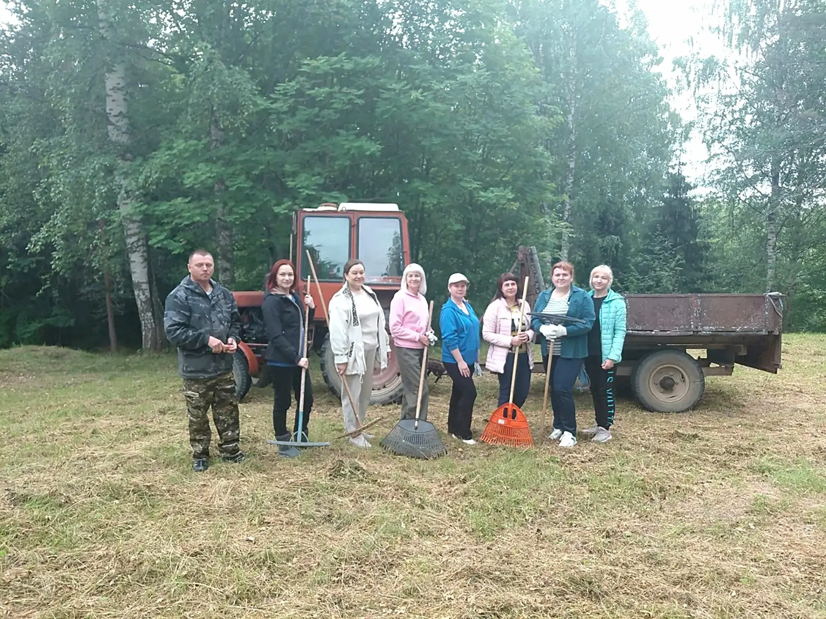 Социальная активность: выходной день с пользой для общества👍

В минувшую субботу сотрудники нашего 
