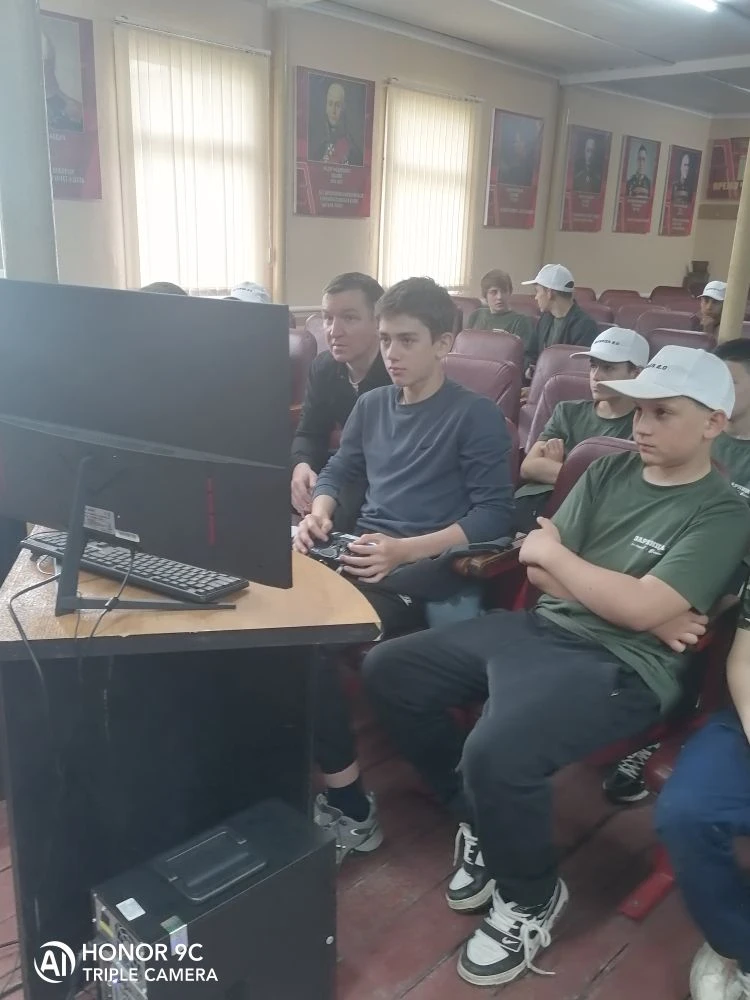 Также сегодня имели возможность проявить себя операторы беспилотных летательных аппаратов🛰(БПА) Их 