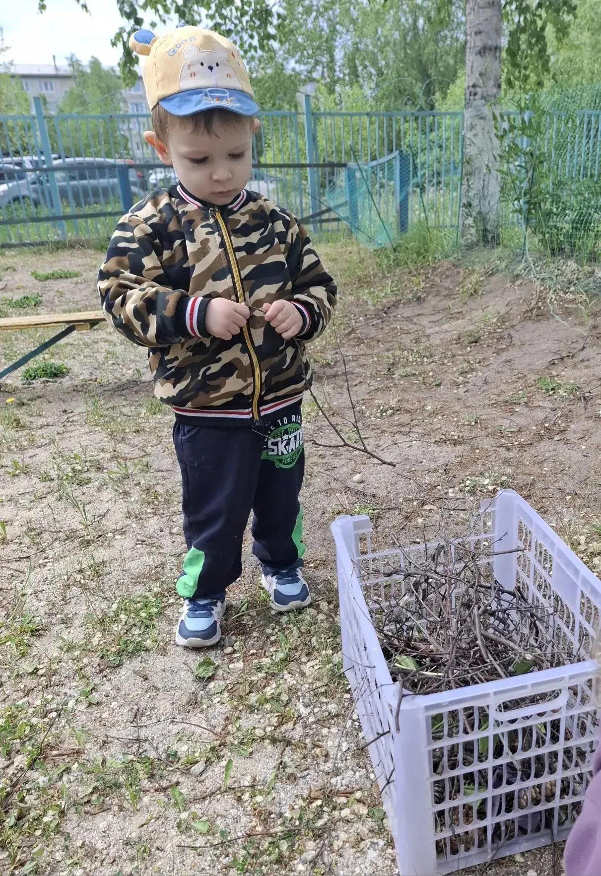 #ИскоркаНовобурейский #Трудовоевоспитание
МДОБУ Новобурейский д/с" Искорка" отделение ул.Трудовая,65