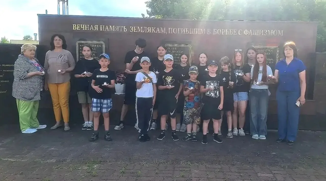 #Вадьковская_библиотека
#ДеньПамятиИСкорби 
#СвечаПамяти 
#ВеликаяОтечественнаяВойна 
#ПамятьЖива

�