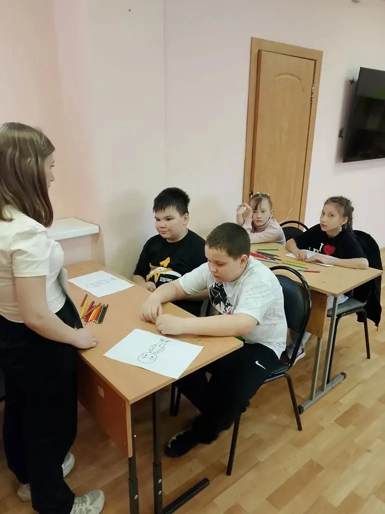 8 июня на летней площадке прошёл необычный день. Вместо скучных лекций мы отправились в экспедицию з