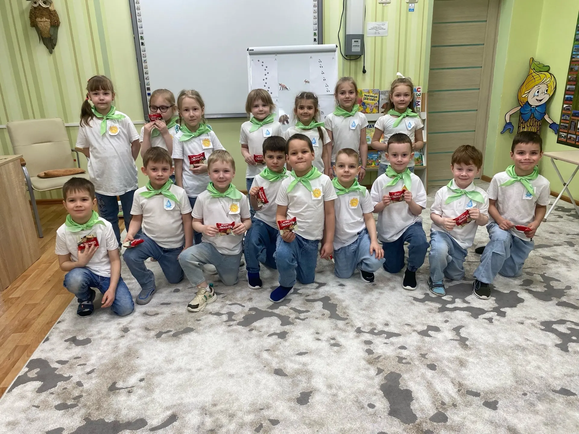 В рамках экологического проекта «ДОМ» в группе «Котята» состоялась увлекательная викторина «Знатоки 