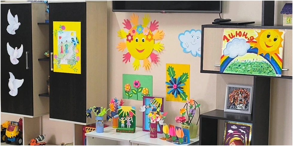🎨 Лето, добро пожаловать! 🌞 
1 июня в детском отделении ГБУЗ «Краевая психиатрическая больница №1»