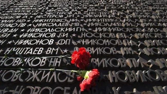 22 июня отмечается День Памяти и Скорби 😔

Именно в этот день фашистская Германия напала на СССР

�