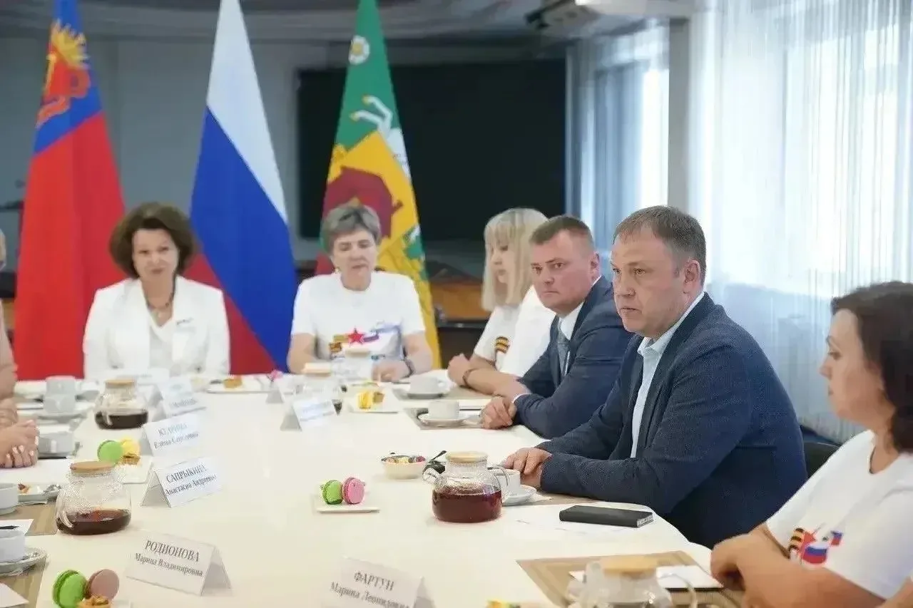 Участники программы «СВОи Герои. КуZбасс» присоединились к работе по координации социальной поддержк