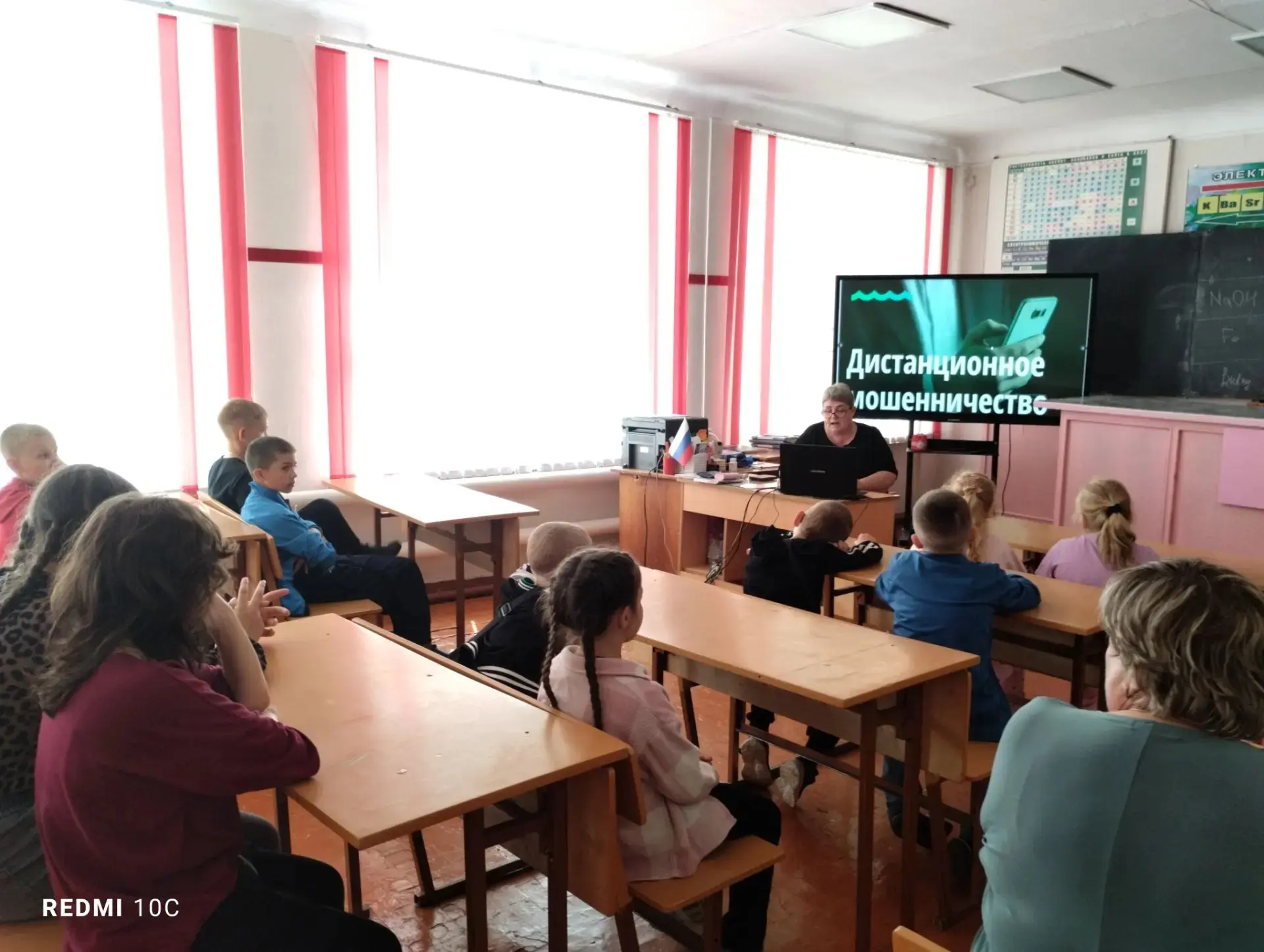 В Мордовии проходит X Единый день профилактики терроризма
 
15 июня в X Единый день профилактики тер