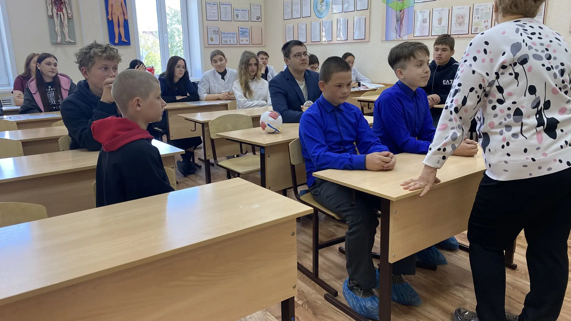 📌 Выбор будущей профессии — один из самых важных шагов в жизни, и лучше всего делать его осознанно.