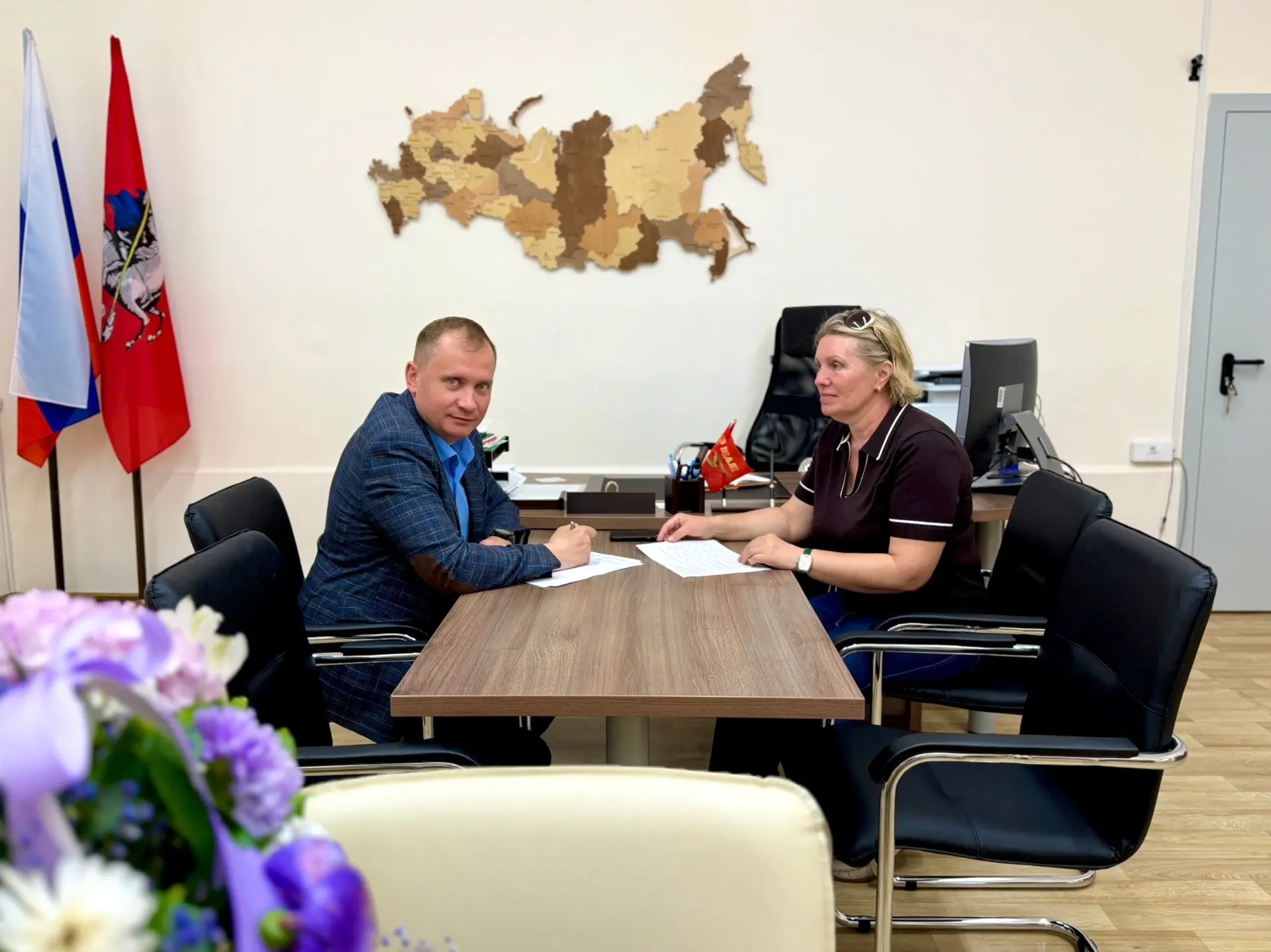 🤝 Две школы — одна история: мост между Москвой и Смоленском

Есть события, которые объединяют город
