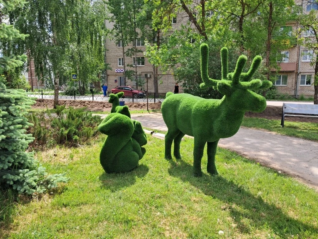 Радостная новость для жителей города!

 Продолжается благоустройство детского парка — и сегодня у на