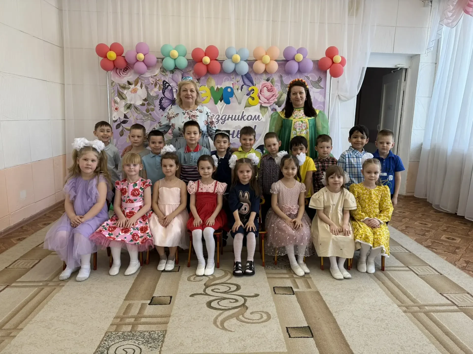 Сегодня в нашем детском саду прошел праздник 
"Навруз"                                              