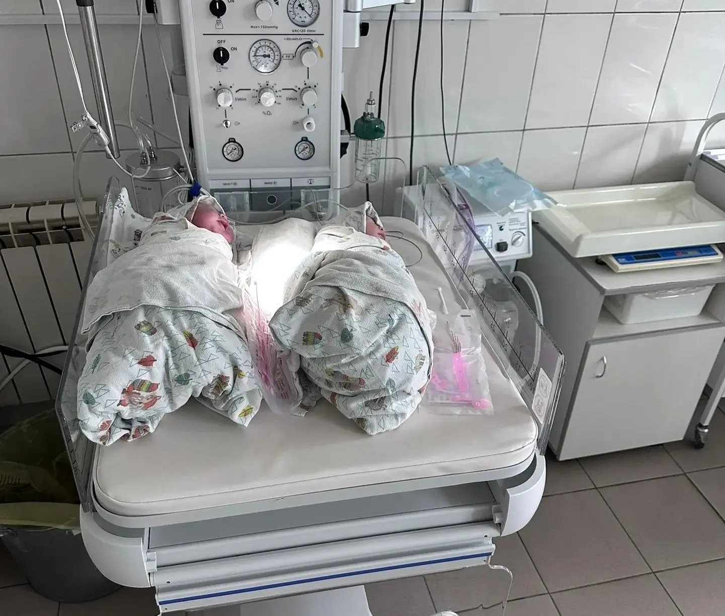 На этой неделе произошло настоящее чудо: в Перинатальном центре почти одновременно родились четыре о