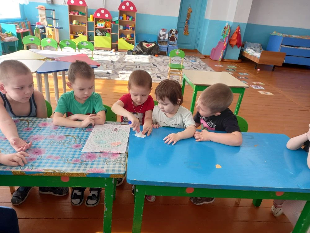 Тема: Где прячется здоровья.
Цель: Формировать у детей сознательную на здоровый образ жизни. 
Закреп