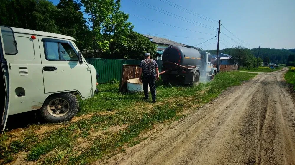 Соколовка .Промывка водопроводной сети.