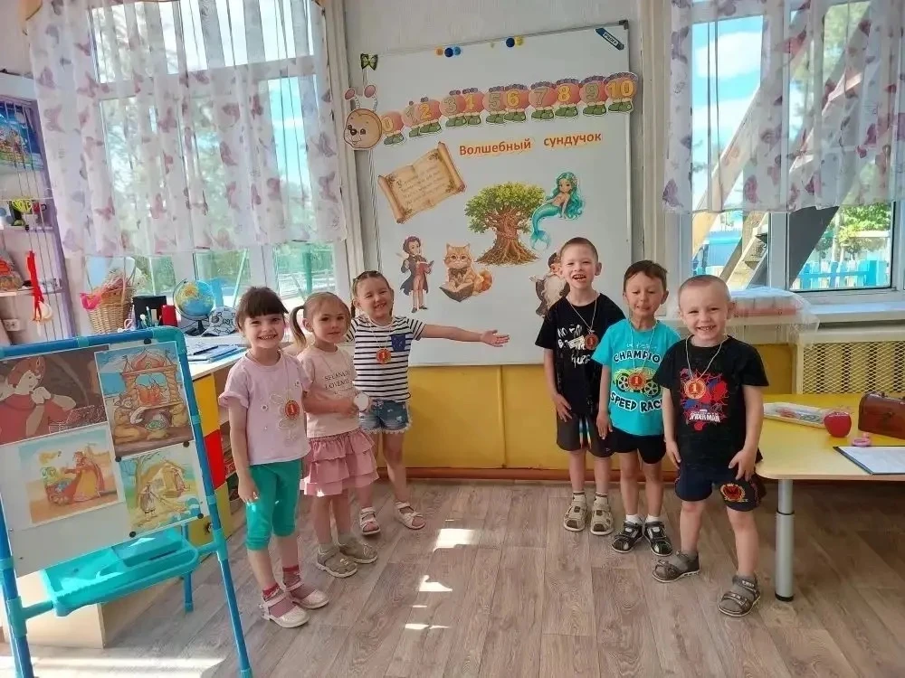 Сказки Пушкина в средней группе: "Волшебный сундучок" открыт! 🎉

Сегодня, 9 июня, воспитанники сред