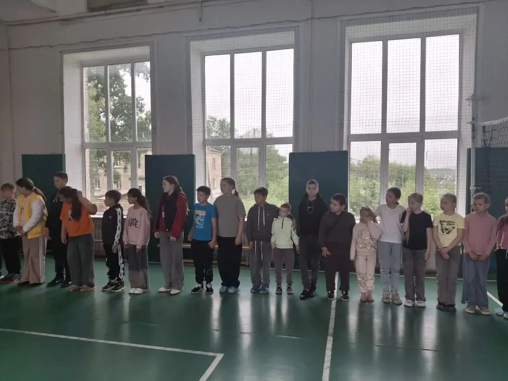 "ШИКарные новости". Сегодня на досуговой площадке прошел День спортивных игр "Игралочка". Подвижные 
