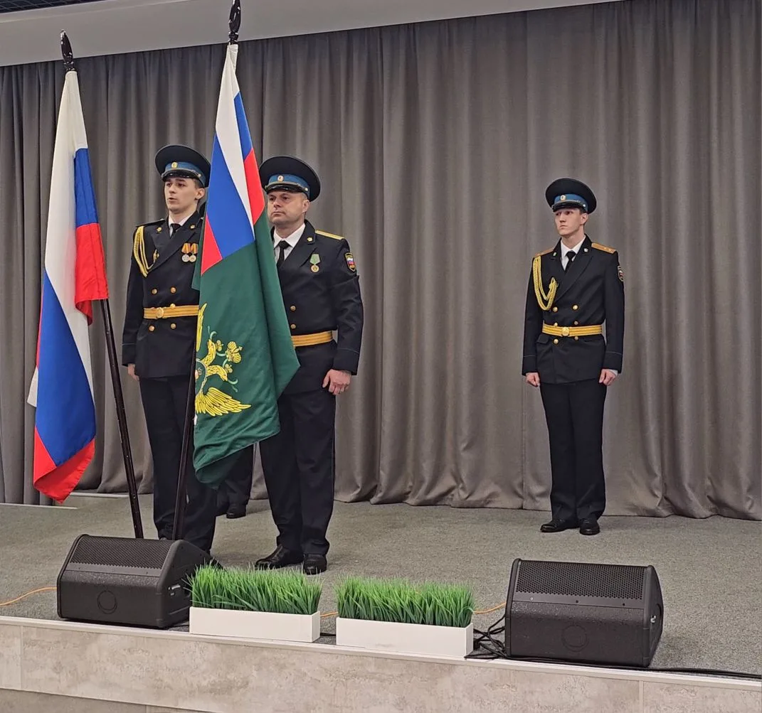 Поздравляем с присвоением специальных званий внутренней службы

В УФССП России по Республике Карелия
