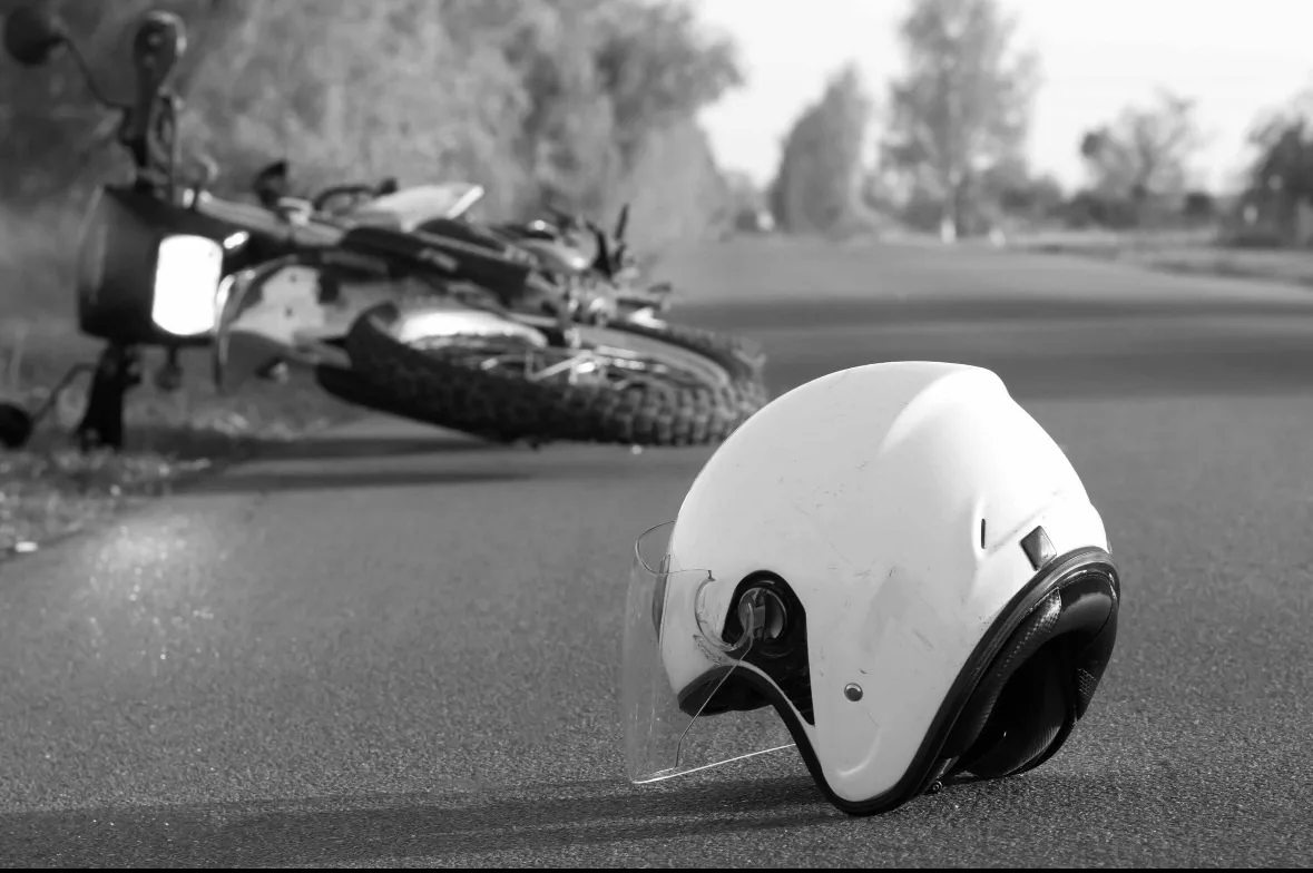 Уважаемые родители!

⚠️ Помните, что покупка мотоцикла 🏍️ для ребенка 14–16 лет и его допуск к доро