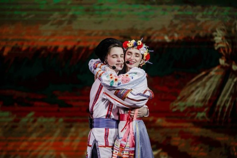 🎭 Музыкально-театрализованное представление «Свадьба в Малиновке» от ГКА «Ивушка»

🗓 9.08, 18:00

