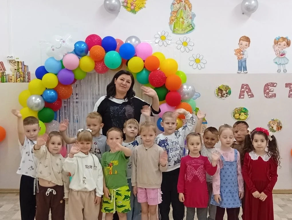 🌈🌈🌈"РАДУЖНАЯ ПАЛИТРА" 🌈🌈🌈
В первый день лета отмечается международный праздник – День защиты д