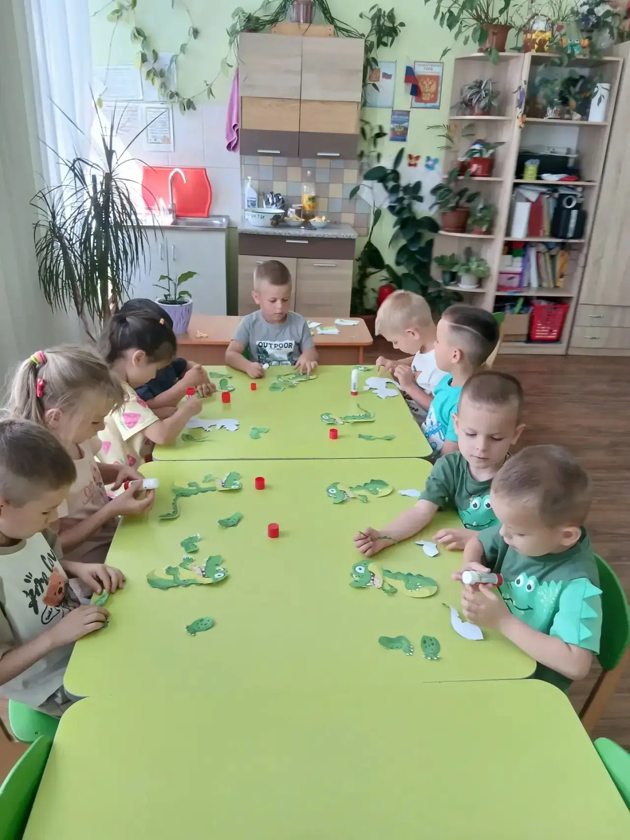 🐊 Всемирный день крокодила в ГБДОУ «Светлячок» 🐊

В нашем детском саду прошёл интересный и познава