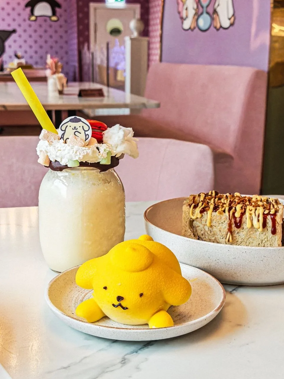 Мы в Hello Kitty and Friends Cafe продолжаем отмечать юбилей Помпомпурина!

🧡 До декабря действует 