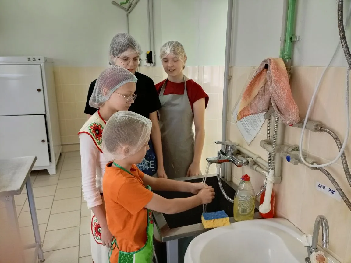 В МКОУ СОШ п. Речной «Роста» продолжает работать. И 04.06.26, в четверг для ребят было организовано 