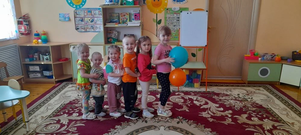 Подвижная игра"Веселый паровозик ".
#ГодДошкольногоОбразования
#ГДОРТ