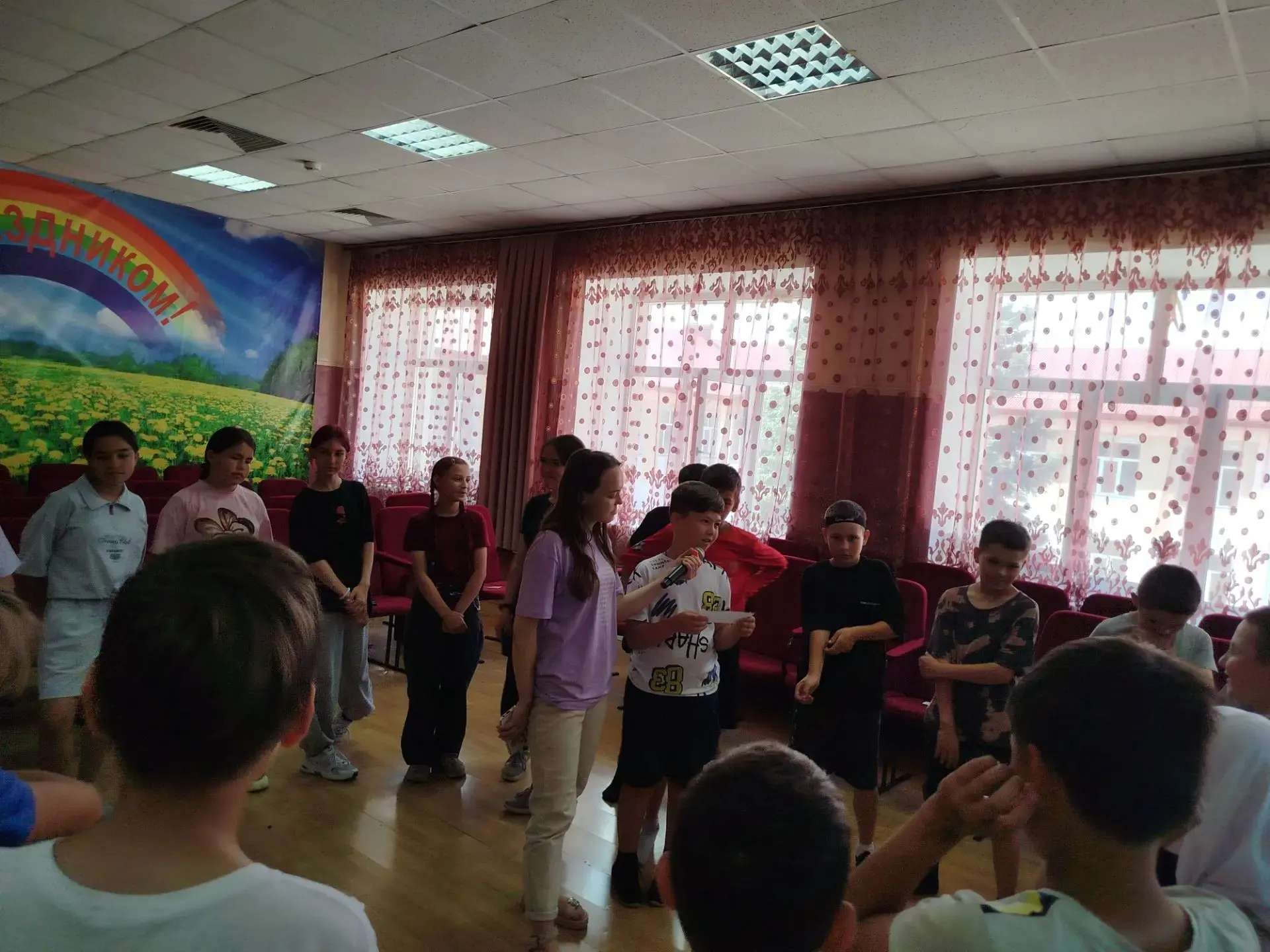 Сегодня в нашем пришкольном лагере прошло важное и очень полезное мероприятие по правилам дорожного 
