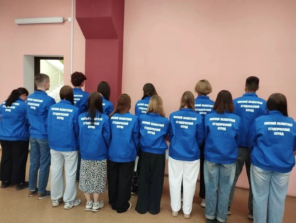 Поздравляем наших студентов и действующих на базе БПОУ «ОТСЛХ» членов Региональной молодежной общест
