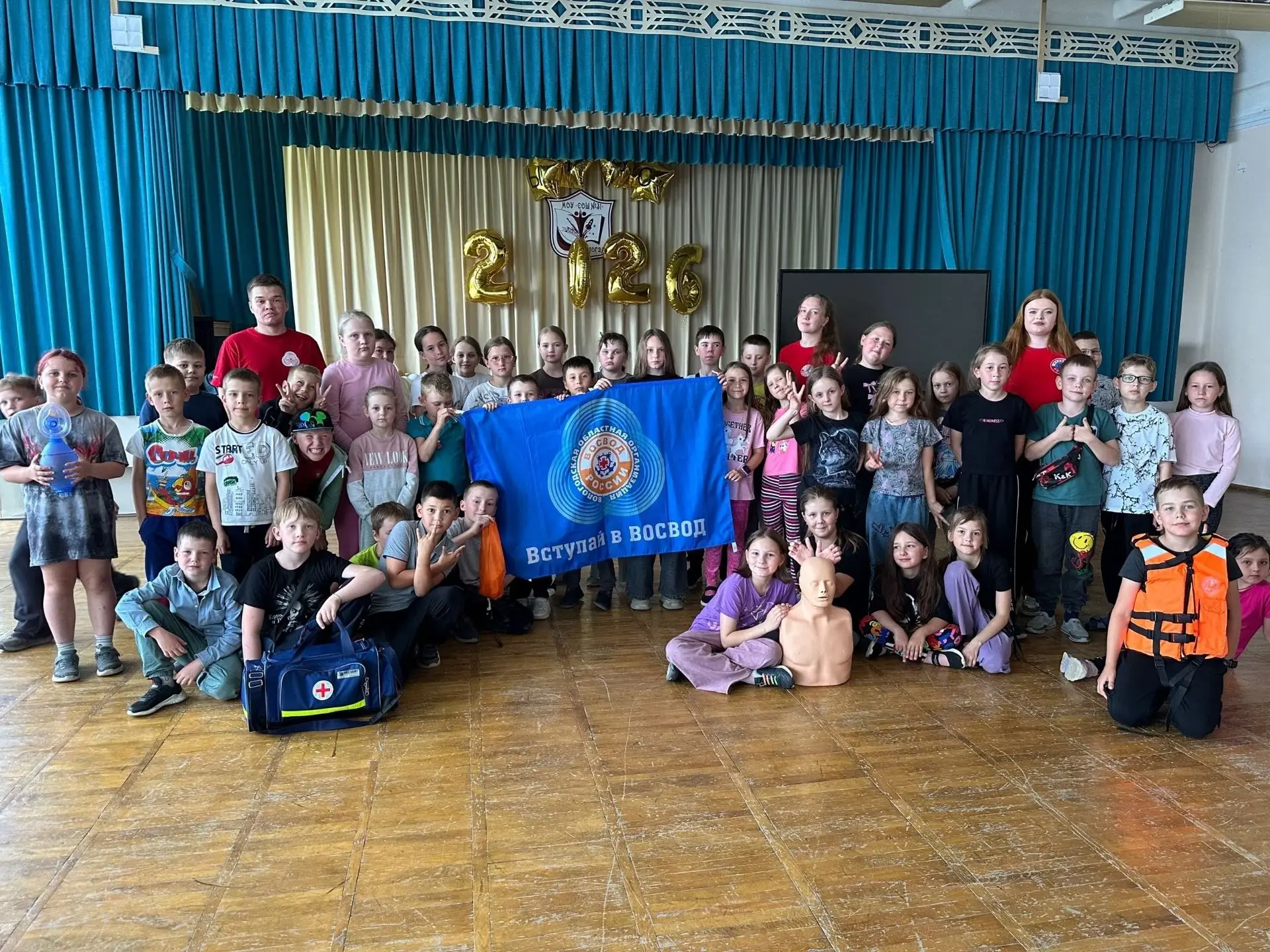 🏊‍♂️✨ 11 День в нашем лагере - ДЕНЬ ЗДОРОВЬЯ: от визга в бассейне до настоящего спасения! ✨🏊‍♀️

С