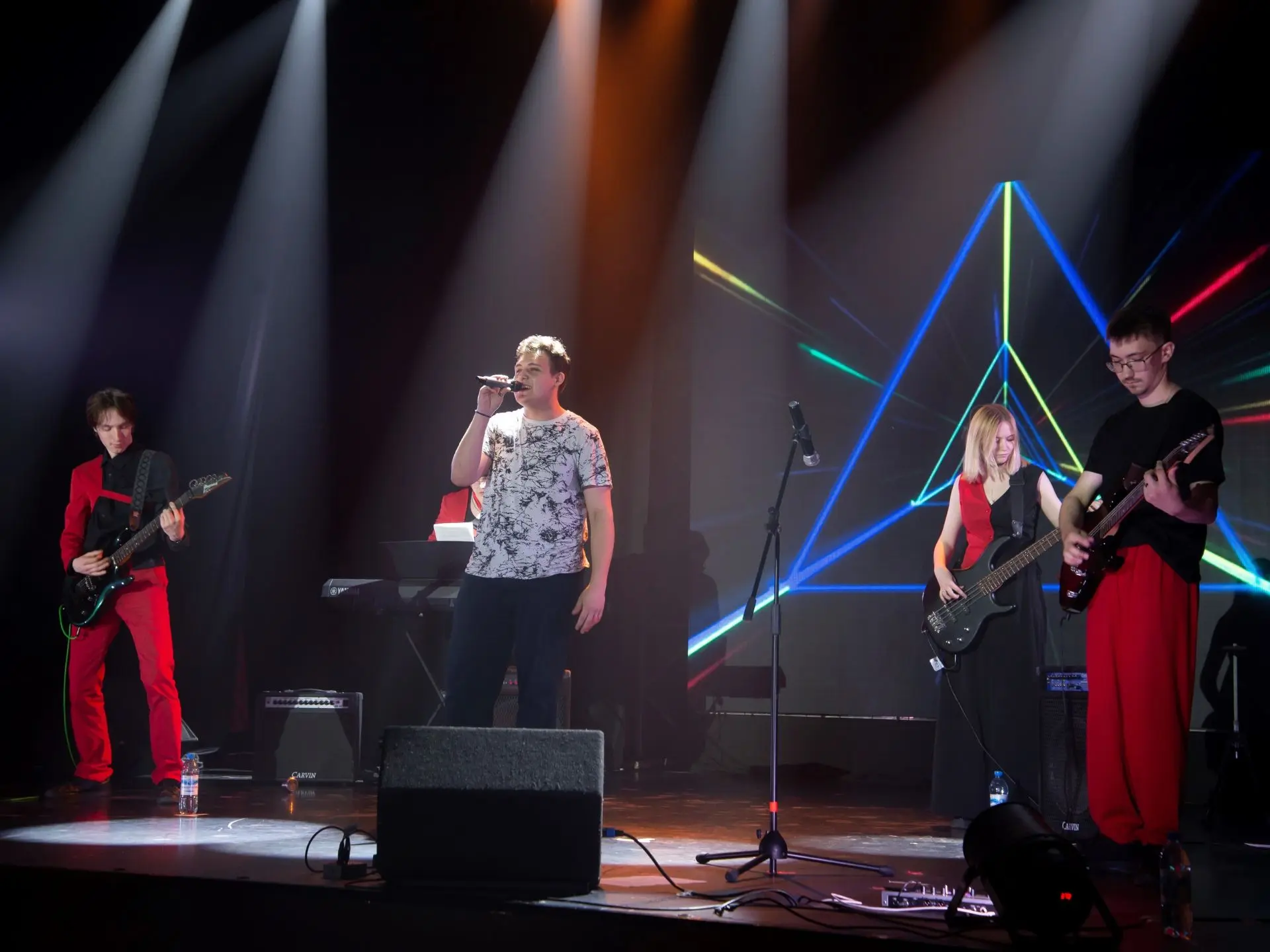 🎸 Отчетный концерт ВИА «Магистр»

2 июня в Студенческом культурно-досуговом центре ОмГУПСа с прошел