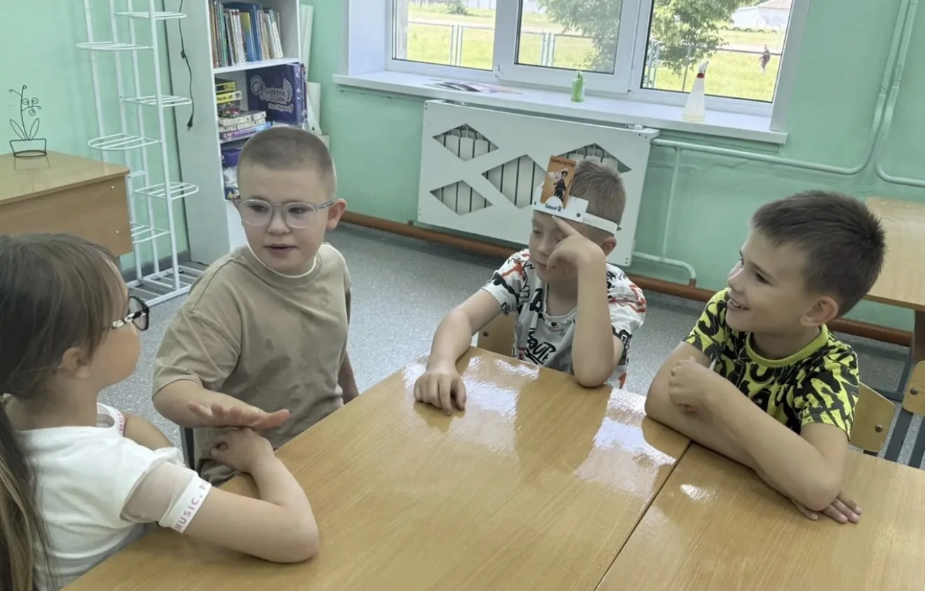 Сегодня особенный день — День друзей! 🤝

В честь этого праздника наши юные «Орлята» из 2 класса соб