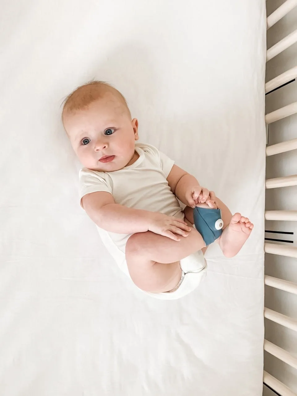 🧦Видео-няня в форме носочка.

Польская компания Owlet разработала систему мониторинга состояния реб