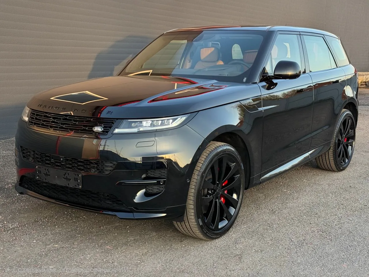 Land Rover Range Rover Sport P400 Autobiography 🇬🇧
Новый автомобиль без пробега в наличии

📅 12.2