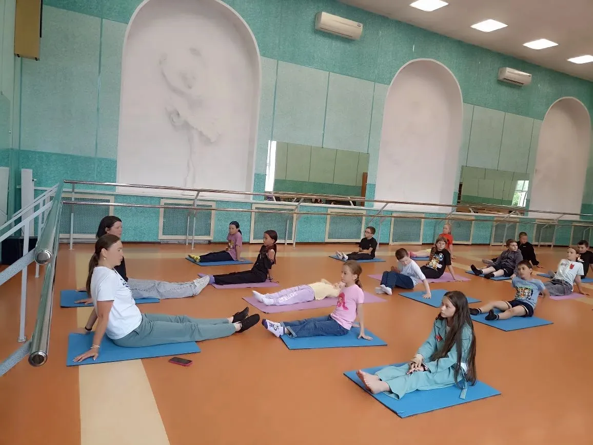 Творческий взрыв: шестой день смены «Мир, в котором мы живем!» 🎶🎭

Когда кажется, что удивить нас 