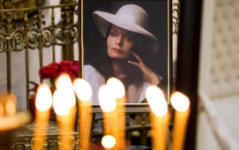 🕯️В Петербурге началось прощание с актрисой Людмилой Чурсиной

Она скончалась 10 июня после тяжелой