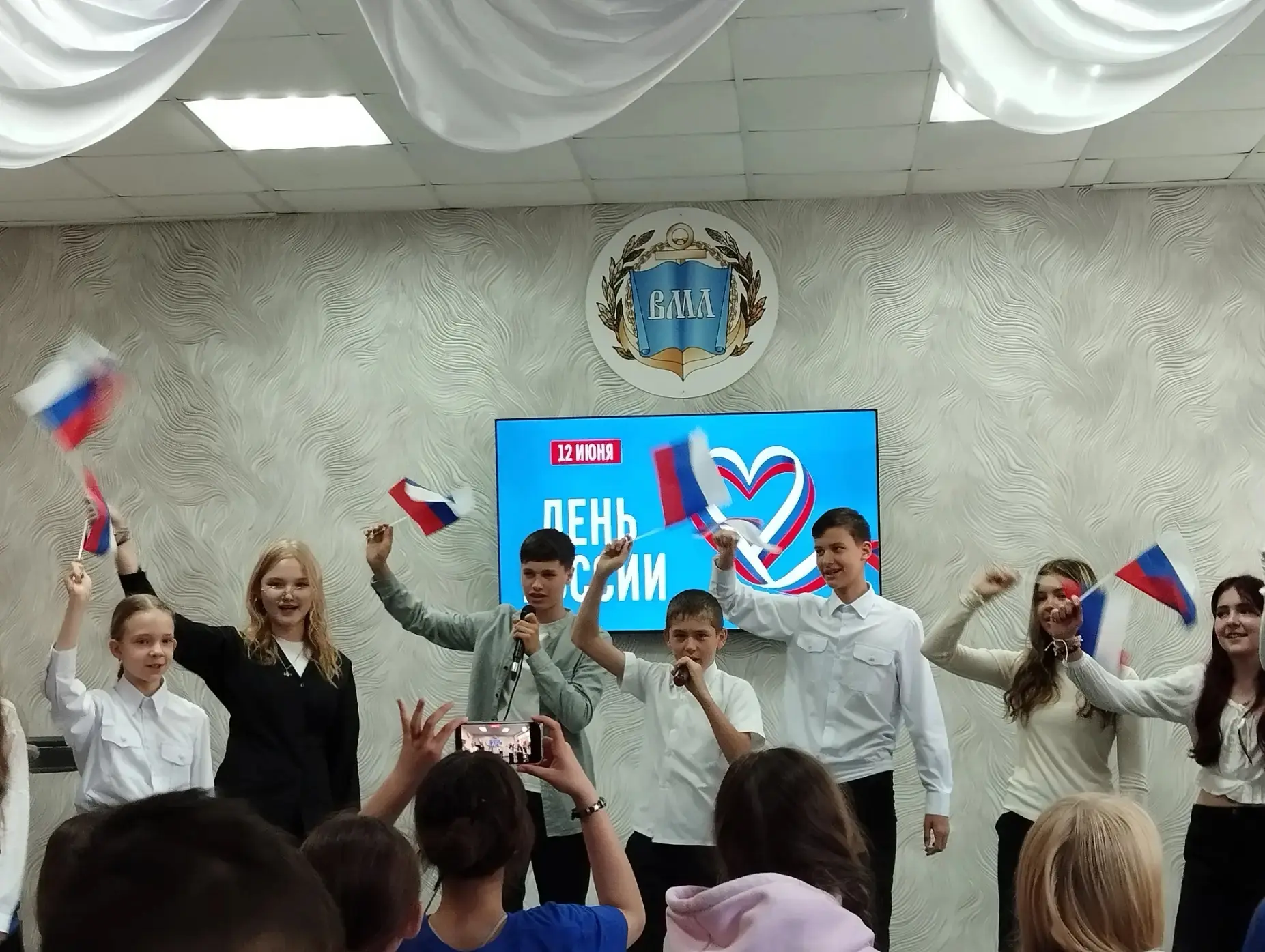 Сегодня наши летние формирования с пользой провели время, погрузившись в атмосферу главного государс